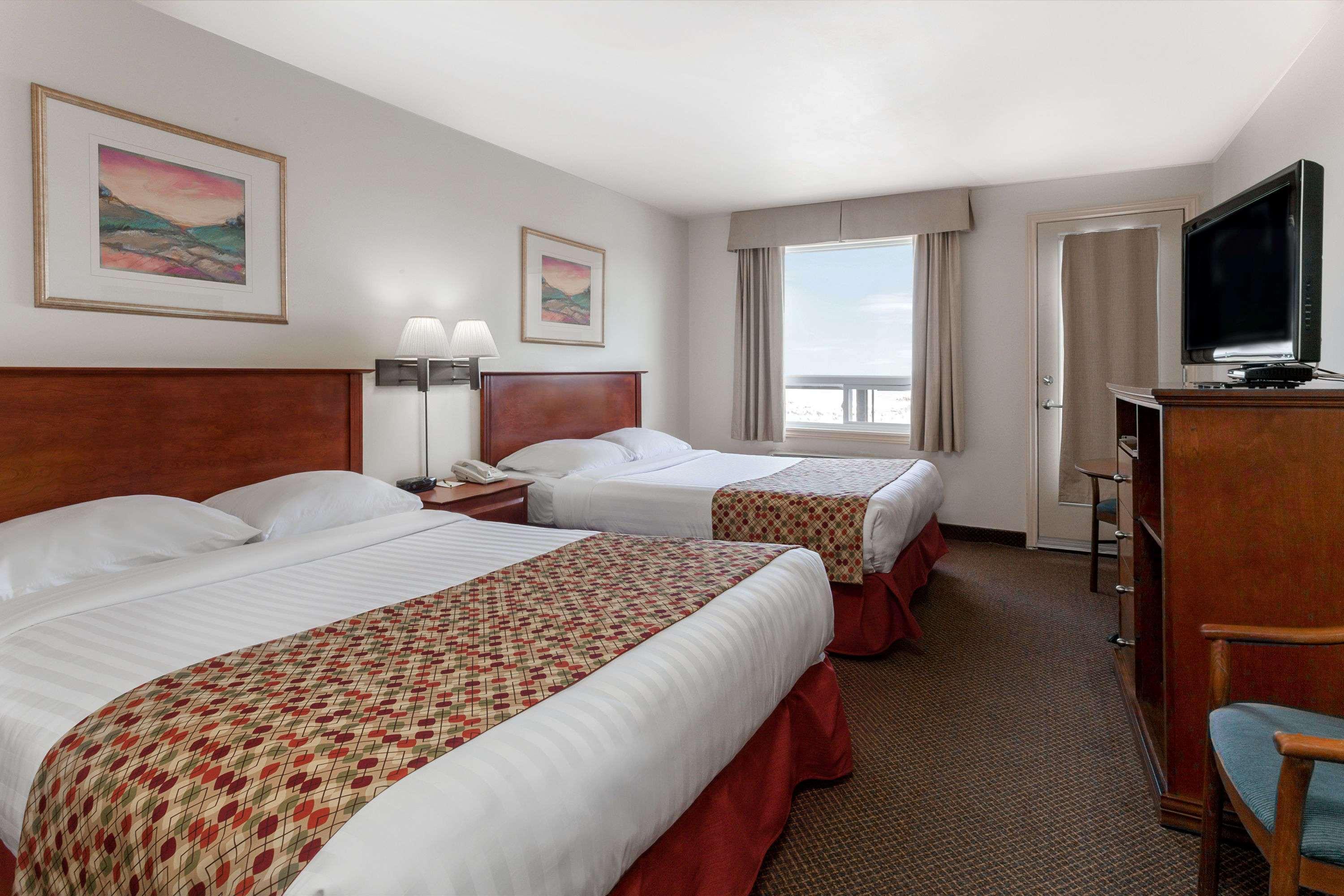 Super 8 By Wyndham Caraquet Hotel Exterior foto